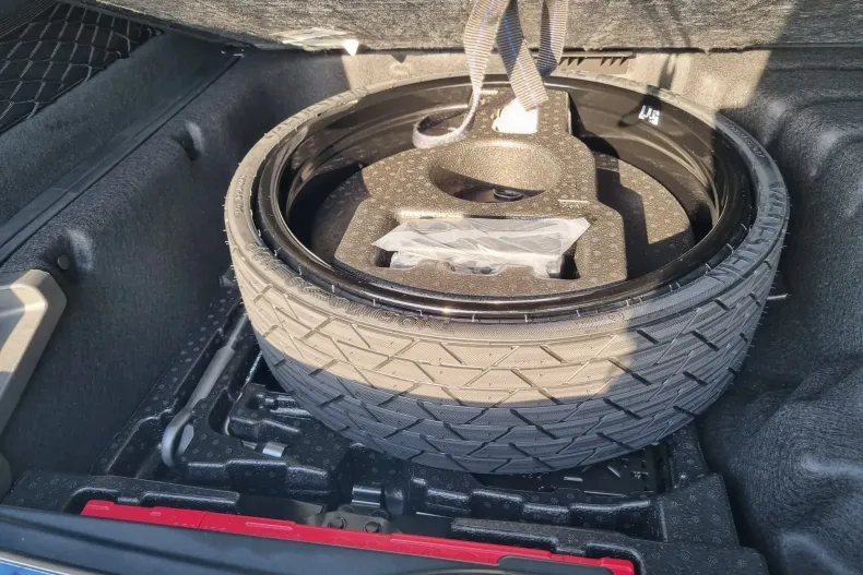 Mercedes-Benz GLE din 2025 cu 0 km - oferta MER133470 - foto 21