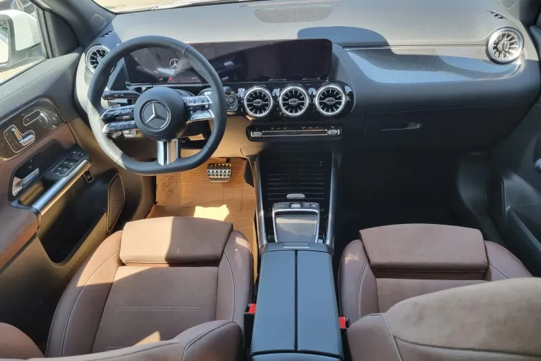 Mercedes-Benz GLA din 2025 cu 1 km - oferta MER133475 - foto 18