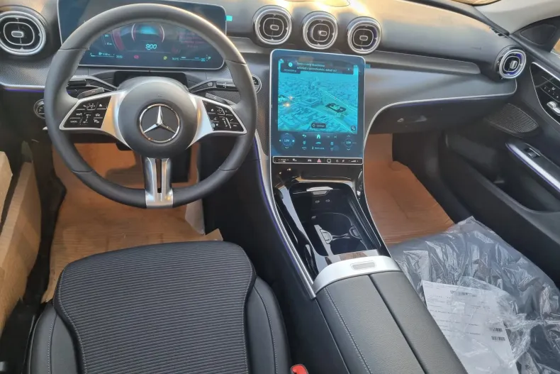 Mercedes-Benz C din 2025 cu 1 km - oferta MER133478 - foto 17