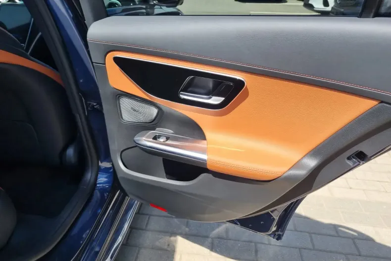 Mercedes-Benz C din 2024 cu 1 km - oferta MER133480 - foto 23