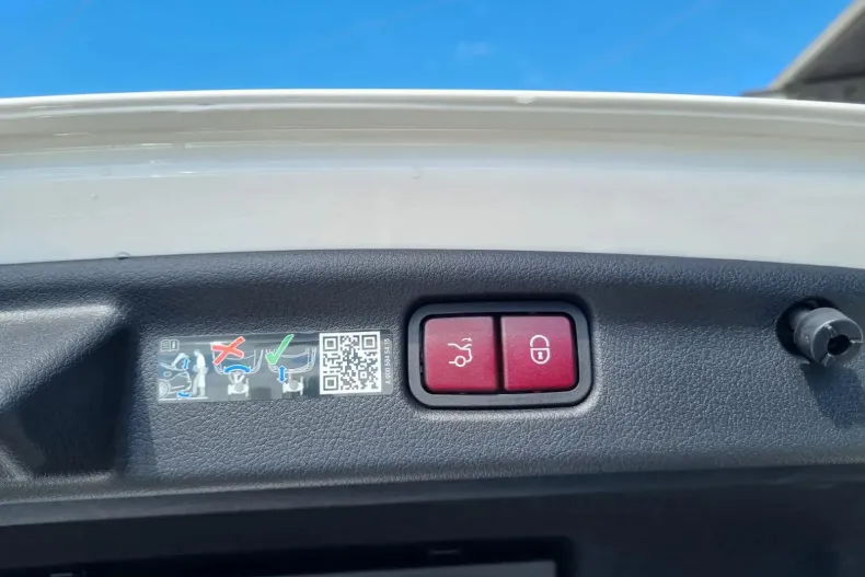 Mercedes-Benz C din 2025 cu 1 km - oferta MER133483 - foto 16