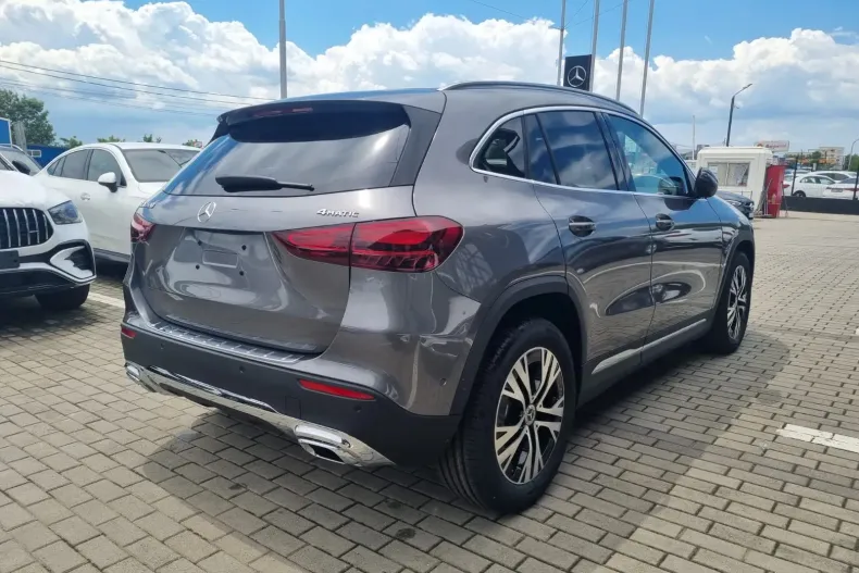 Mercedes-Benz GLA din 2025 cu 1 km - oferta MER133484 - foto 9