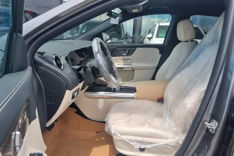 Mercedes-Benz GLA din 2025 cu 1 km - oferta MER133484 - foto 15