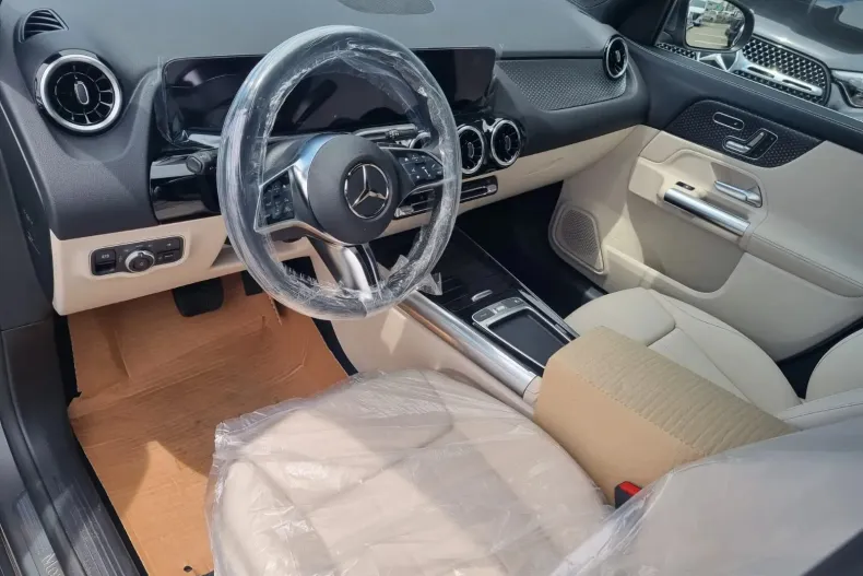 Mercedes-Benz GLA din 2025 cu 1 km - oferta MER133484 - foto 17