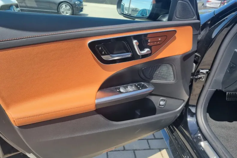 Mercedes-Benz C din 2025 cu 1 km - oferta MER133485 - foto 30