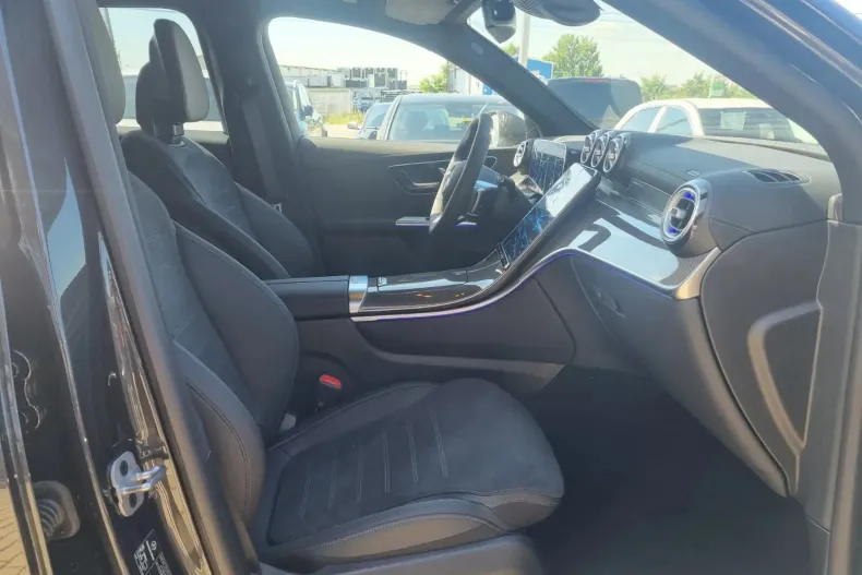 Mercedes-Benz GLC din 2024 cu 1 km - oferta MER133486 - foto 17