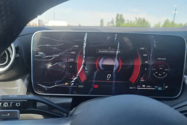 Mercedes-Benz GLC din 2024 cu 1 km - oferta MER133486 - foto 24