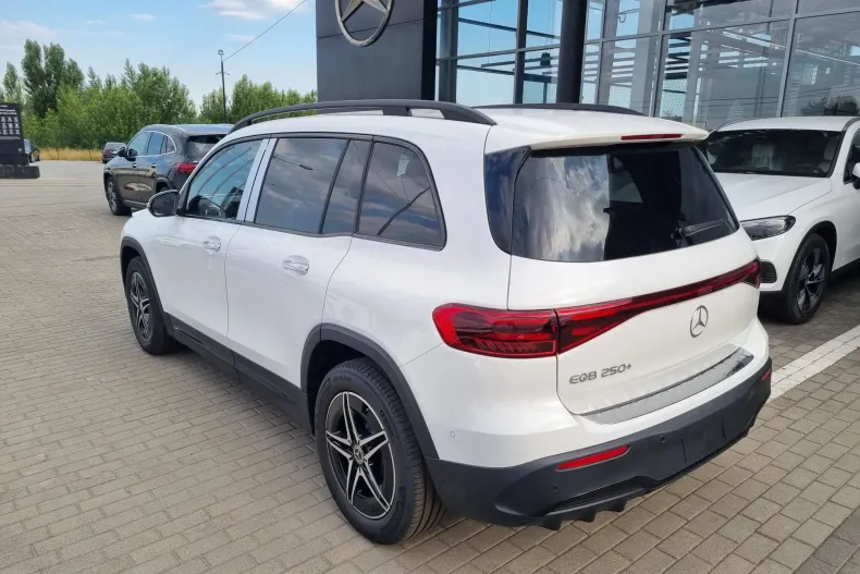 Mercedes-Benz EQB din 2025 cu 1 km - oferta MER133492 - foto 29