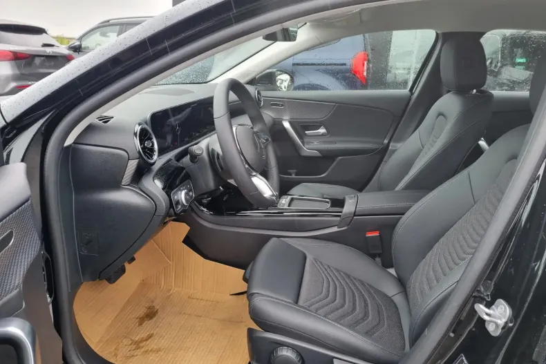Mercedes-Benz A din 2025 cu 1 km - oferta MER133496 - foto 13