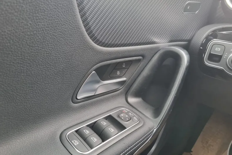 Mercedes-Benz A din 2025 cu 1 km - oferta MER133496 - foto 36