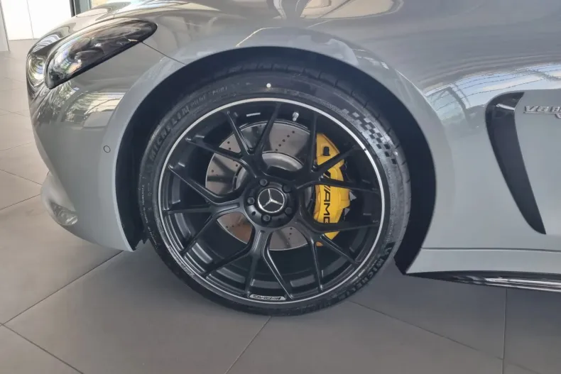 Mercedes-Benz AMG GT din 2025 cu 2 km - oferta MER133498 - foto 6