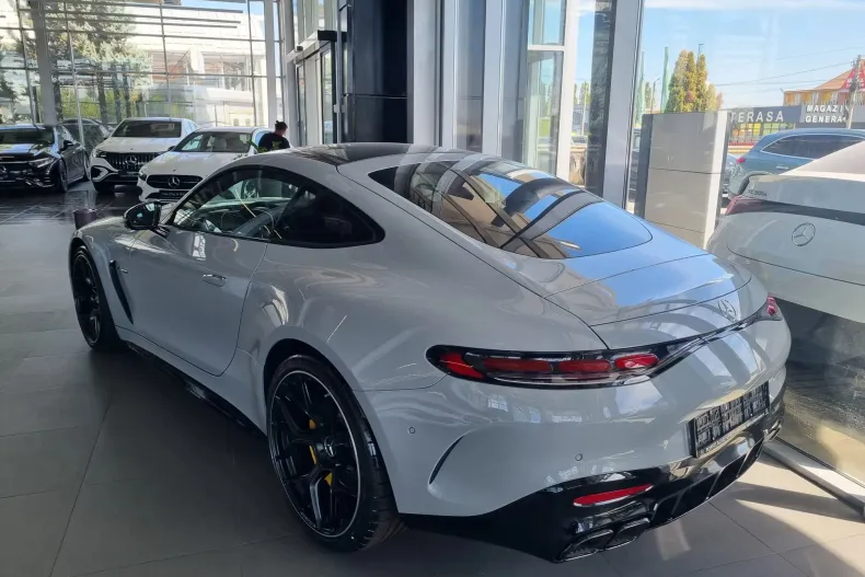 Mercedes-Benz AMG GT din 2025 cu 2 km - oferta MER133498 - foto 21