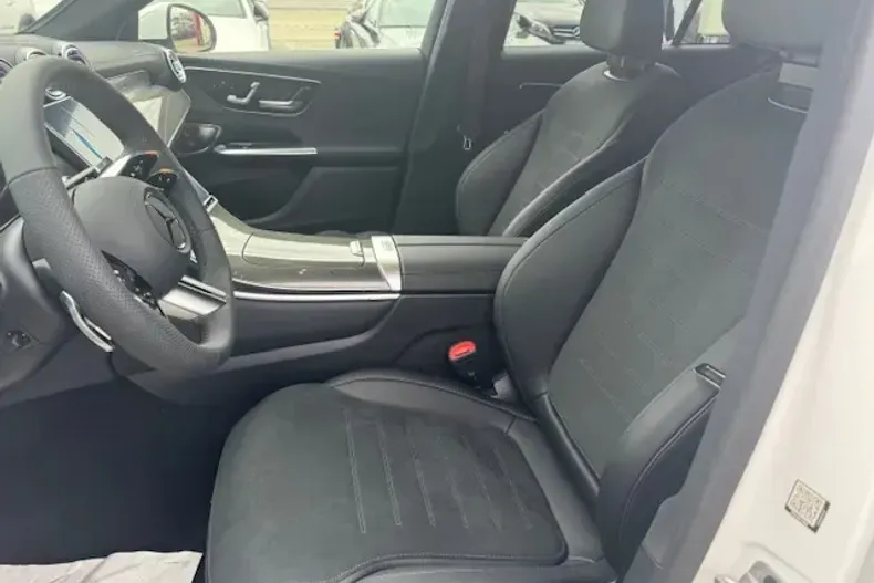 Mercedes-Benz GLC Coupe din 2025 cu 1 km - oferta MER133501 - foto 18