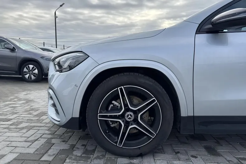 Mercedes-Benz GLA din 2024 cu 4.360 km - oferta MER133505 - foto 16