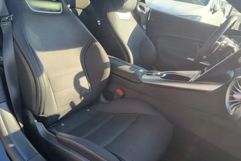 Mercedes-Benz AMG GT din 2024 cu 11.000 km - oferta MER133506 - foto 24