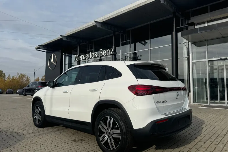 Mercedes-Benz EQA din 2024 cu 1 km - oferta MER133509 - foto 15