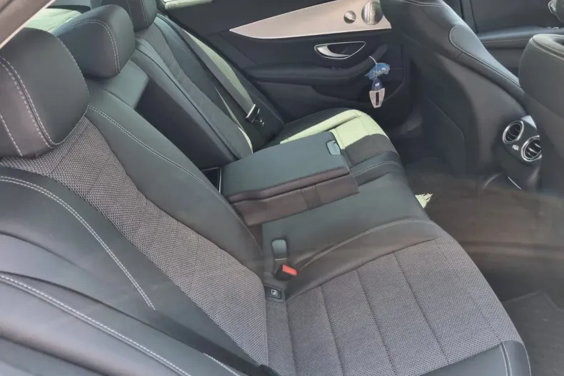 Mercedes-Benz E din 2020 cu 48.500 km - oferta MER133516 - foto 16