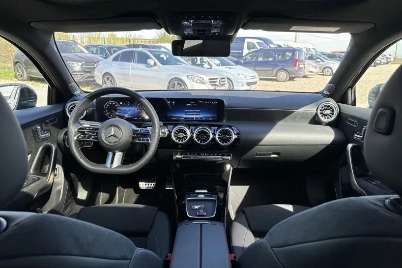 Mercedes-Benz A din 2023 cu 3.900 km - oferta MER133521 - foto 12