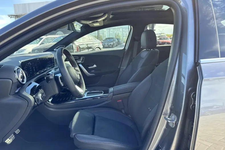 Mercedes-Benz A din 2023 cu 3.900 km - oferta MER133521 - foto 14