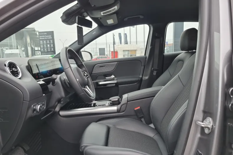 Mercedes-Benz GLA din 2021 cu 9.550 km - oferta MER133528 - foto 14