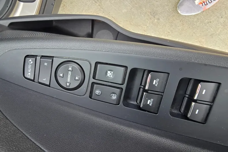 Hyundai TUCSON din 2019 cu 169.000 km - oferta HYU133538 - foto 13