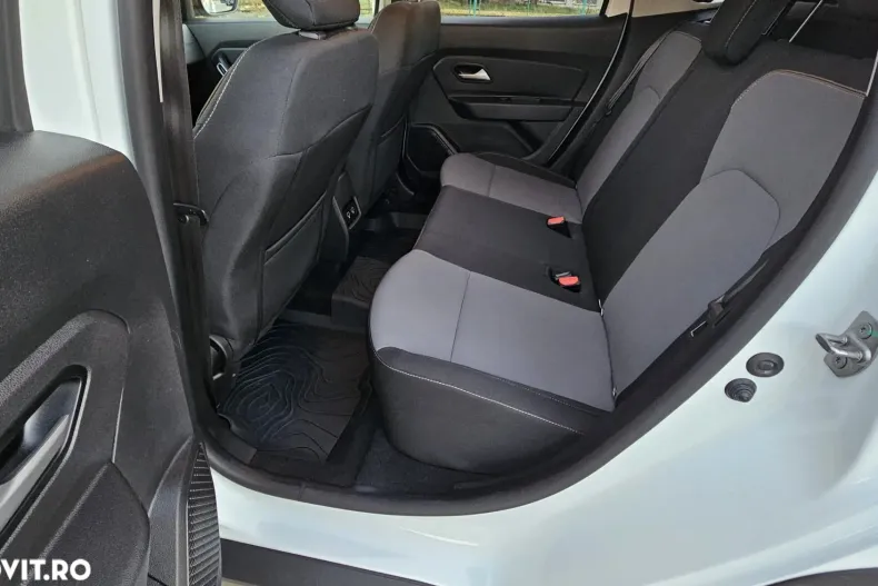 Dacia Duster din 2024 cu 29.000 km - oferta DAC133541 - foto 6