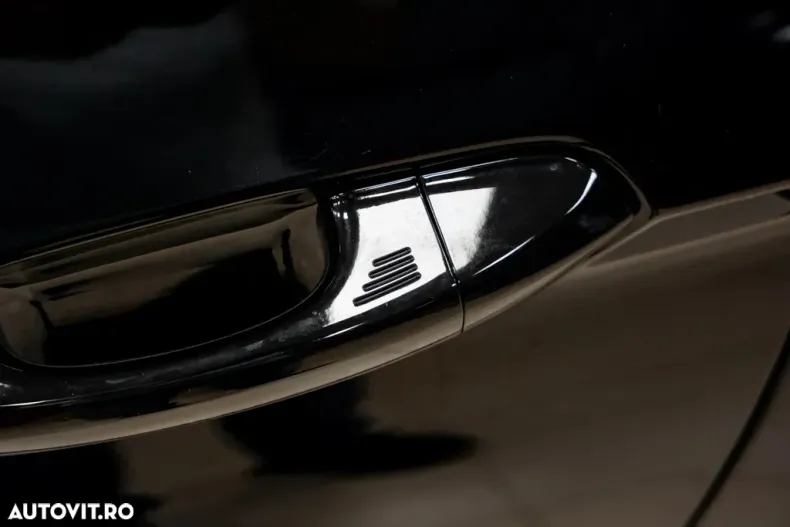Ford Mustang din 2019 cu 69.000 km - oferta FOR133545 - foto 19