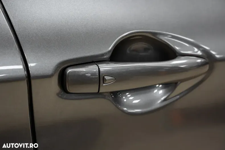 Nissan Qashqai din 2020 cu 133.000 km - oferta NIS133547 - foto 19