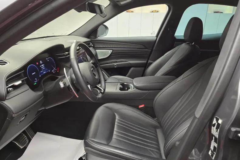 Maserati Grecale din 2022 cu 36.000 km - oferta MAS133563 - foto 8