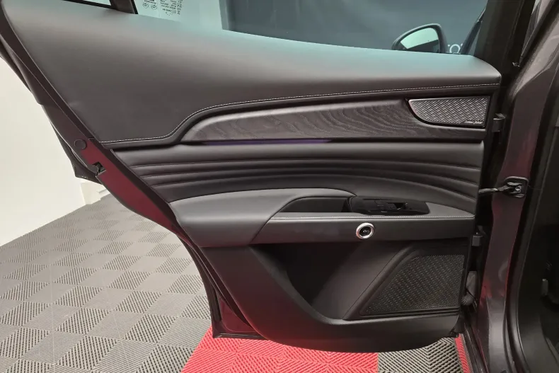 Maserati Grecale din 2022 cu 36.000 km - oferta MAS133563 - foto 21