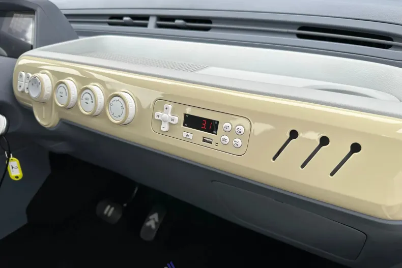 Aigo M1 din 2025 cu 12 km - oferta AIG133571 - foto 13