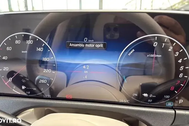 Mercedes-Benz E din 2025 cu 3.500 km - oferta MER133585 - foto 14