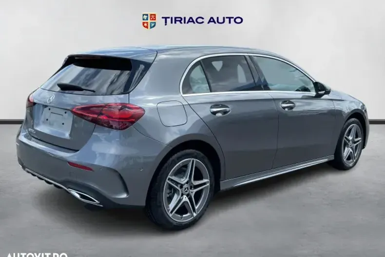 Mercedes-Benz A 250 din 2023 cu 3.710 km - oferta MER133589 - foto 5