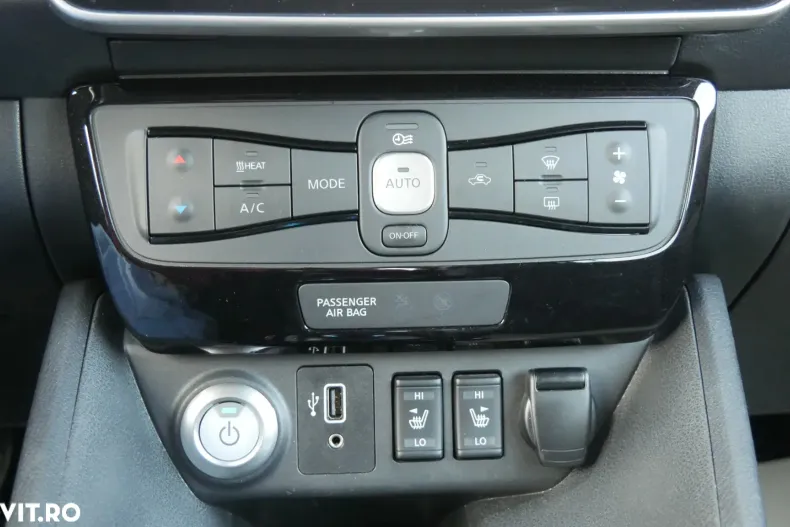 Nissan Leaf din 2019 cu 100.299 km - oferta NIS133607 - foto 20