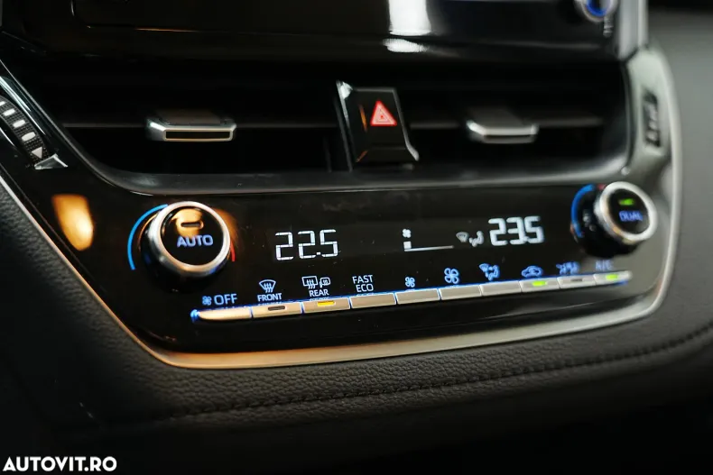 Toyota Corolla din 2020 cu 162.550 km - oferta TOY133641 - foto 18