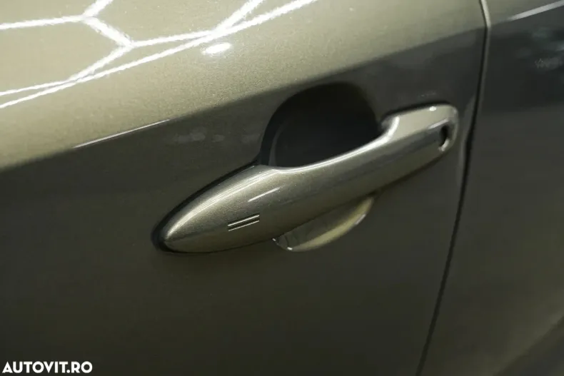 Toyota Corolla din 2020 cu 162.550 km - oferta TOY133641 - foto 38