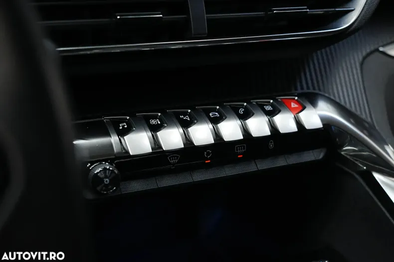 Peugeot 3008 din 2021 cu 170.000 km - oferta PEU133650 - foto 9