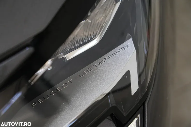 Peugeot 3008 din 2021 cu 170.000 km - oferta PEU133650 - foto 16