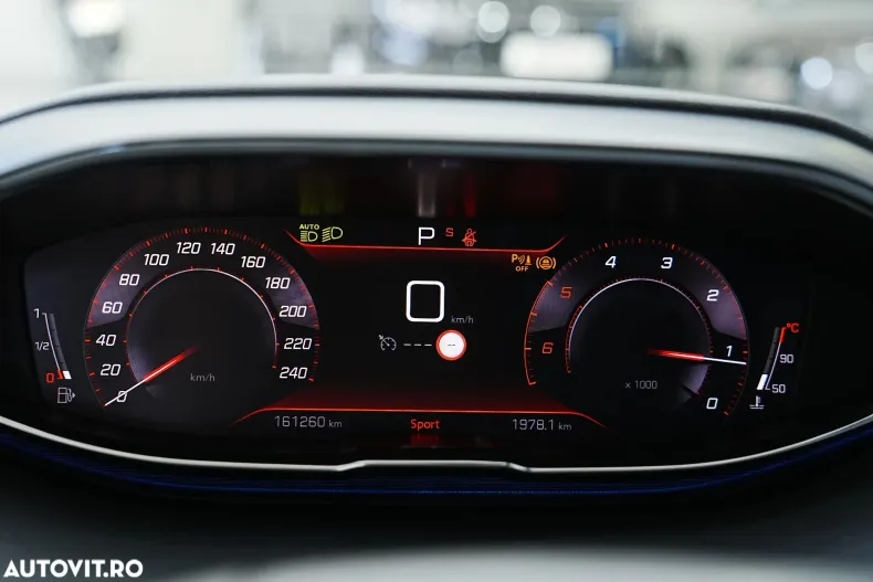 Peugeot 5008 din 2021 cu 161.260 km - oferta PEU133671 - foto 34