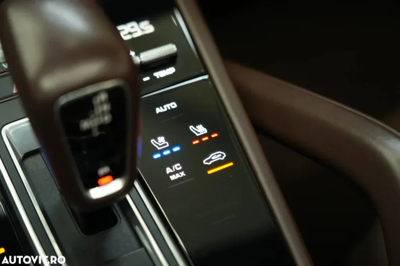 Porsche Cayenne din 2019 cu 165.000 km - oferta POR133680 - foto 24