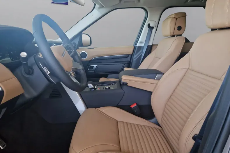 Land Rover Discovery din 2025 cu 5.000 km - oferta LAN133686 - foto 9