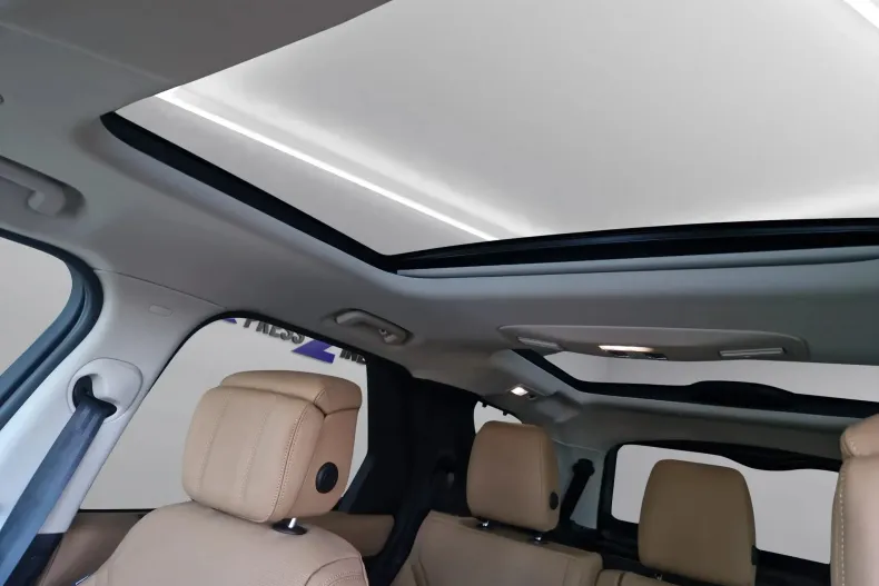 Land Rover Discovery din 2025 cu 5.000 km - oferta LAN133686 - foto 15