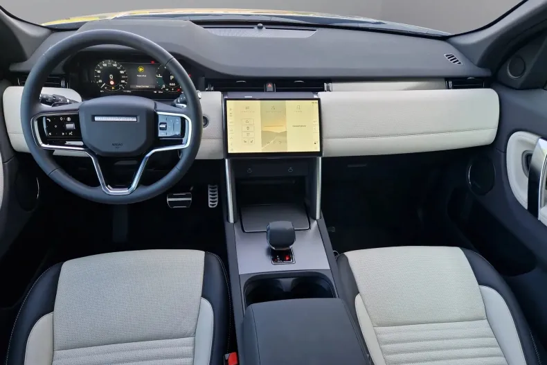 Land Rover Discovery Sport din 2024 cu 15 km - oferta LAN133687 - foto 12