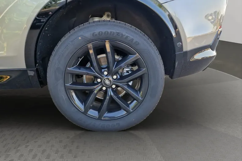 Land Rover Discovery Sport din 2024 cu 15 km - oferta LAN133687 - foto 15