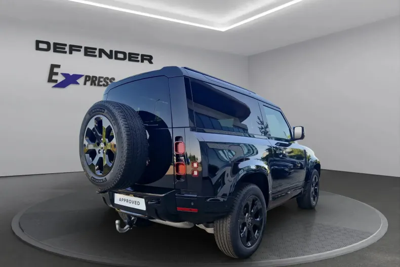 Land Rover Defender din 2024 cu 1.500 km - oferta LAN133688 - foto 6