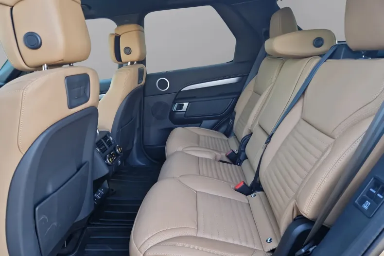 Land Rover Discovery din 2022 cu 17.000 km - oferta LAN133689 - foto 13