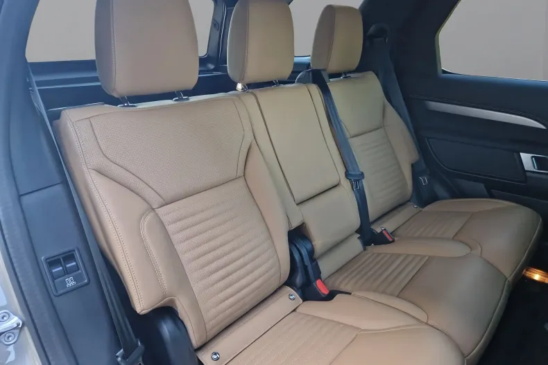 Land Rover Discovery din 2022 cu 17.000 km - oferta LAN133689 - foto 15