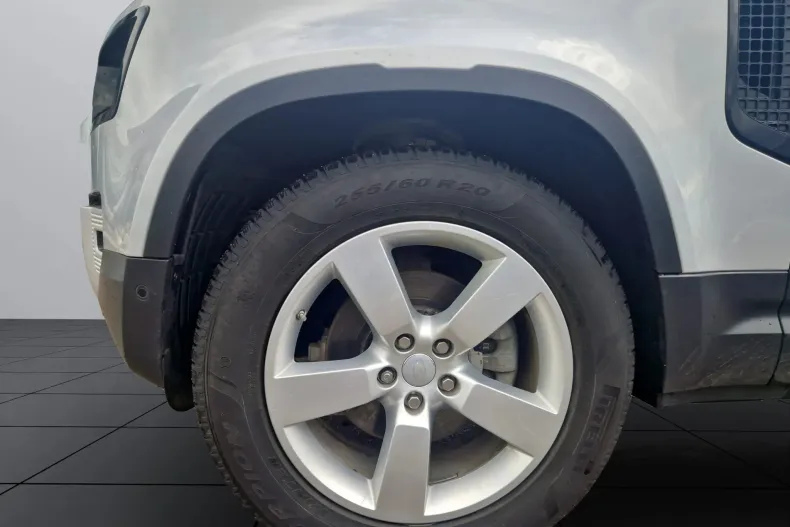 Land Rover Defender din 2020 cu 110.000 km - oferta LAN133691 - foto 9