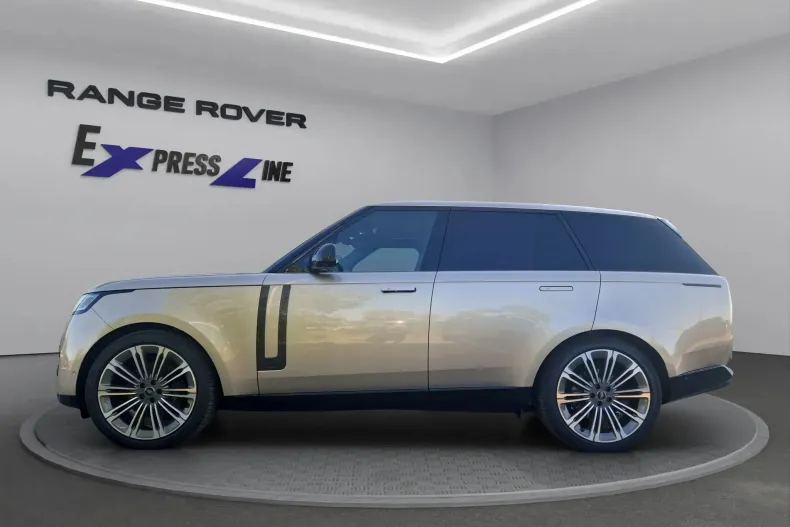 Land Rover Range Rover din 2024 cu 4.500 km - oferta LAN133693 - foto 3