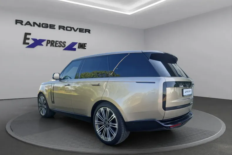Land Rover Range Rover din 2024 cu 4.500 km - oferta LAN133693 - foto 4